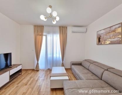 LUX APARTMANI U BECICIMA NIKIC, APARTMENT GOLD, privatni smeštaj u mestu Budva, Crna Gora - viber_slika_2023-07-09_13-01-08-153